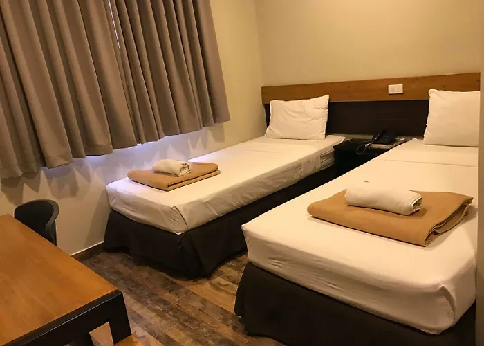 R Capitol Hotel