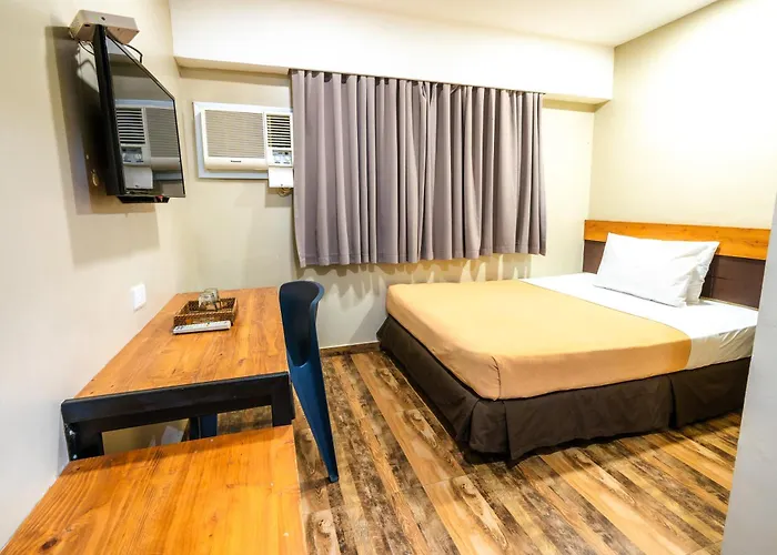 R Capitol Hotel Cebu