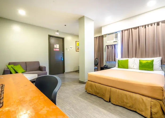 R Capitol 3* Cebu