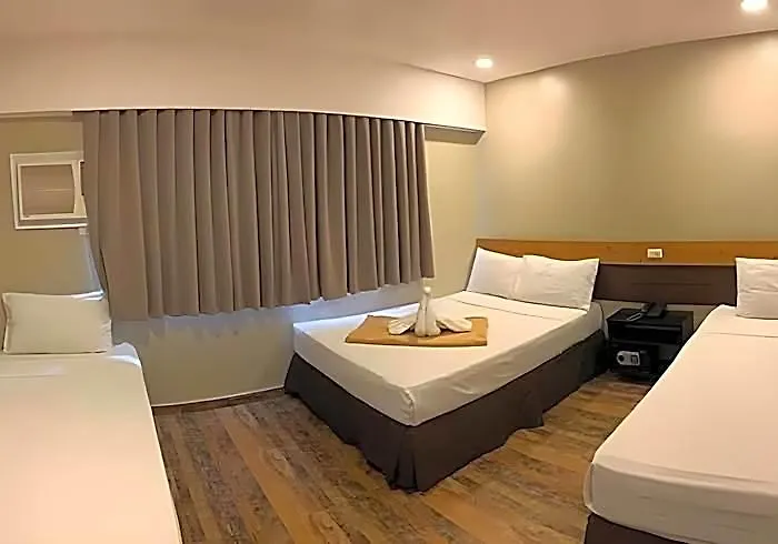 R Capitol 3*