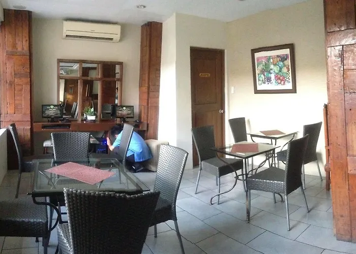 R Capitol Cebu
