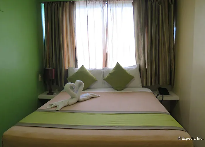 Hotel R Capitol