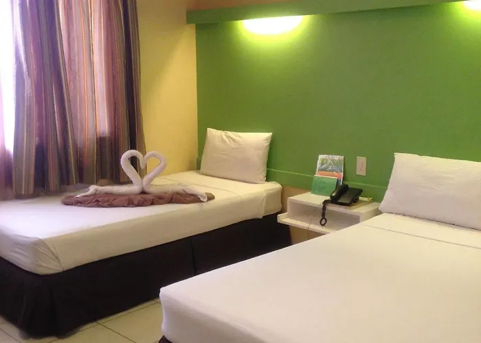 R Capitol Cebu